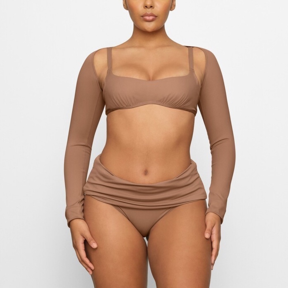 SKIMS Sculpting Swim Long Sleeve Shrug in Sienna Size XXS SKU:74R-75R
